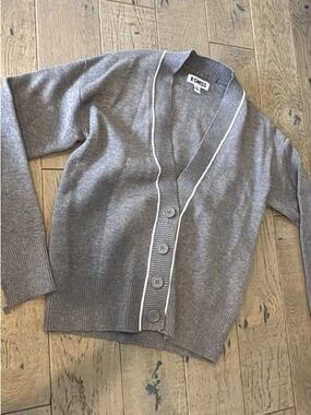 K-Swiss Gray Button-Up V-Neck Cardigan